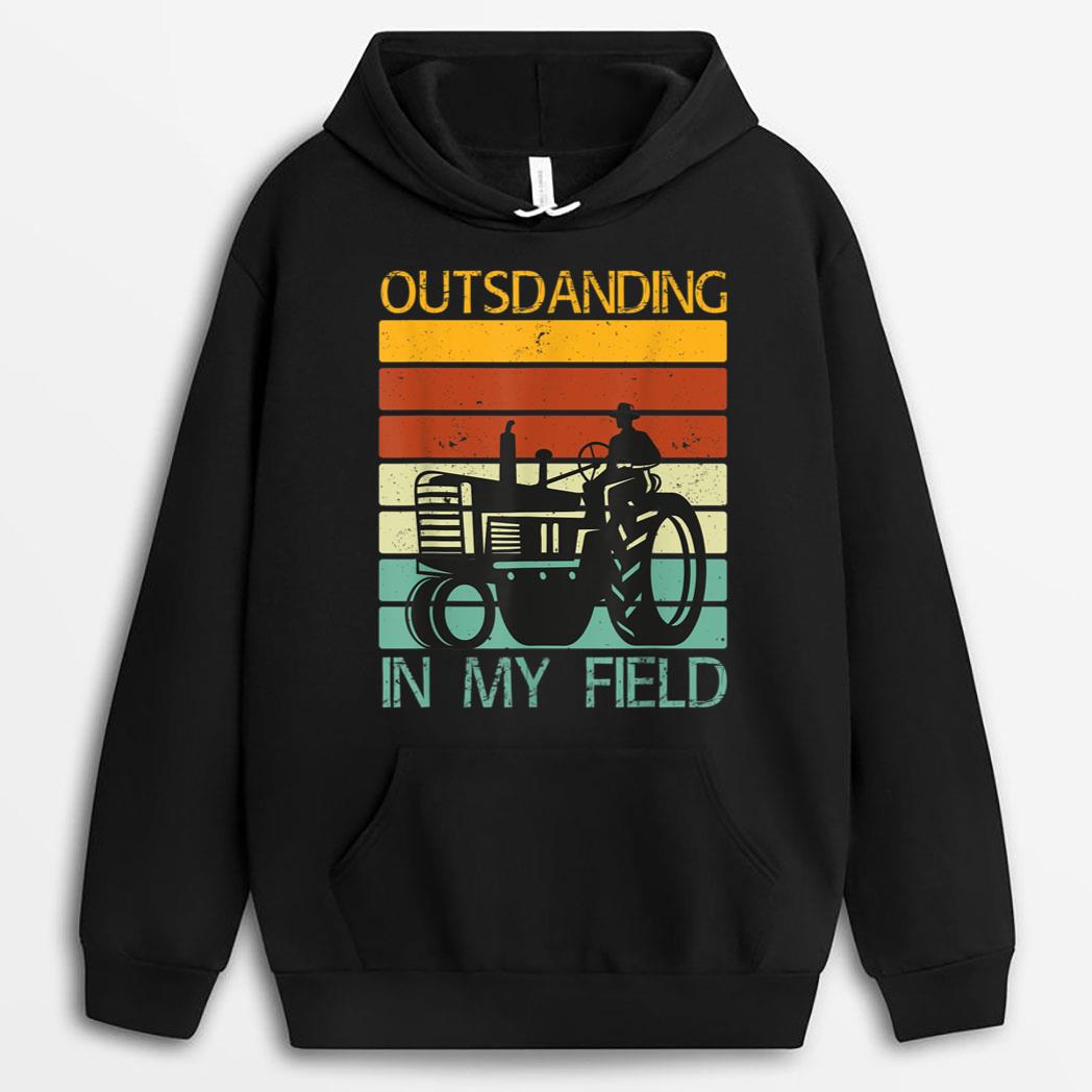 Funny Puns Outstanding in My Field Farms Tractors T-Shirt